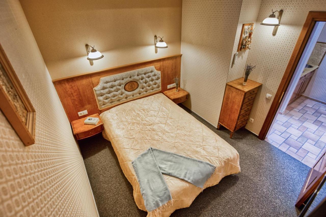 White Lily Apartment Клайпеда Экстерьер фото